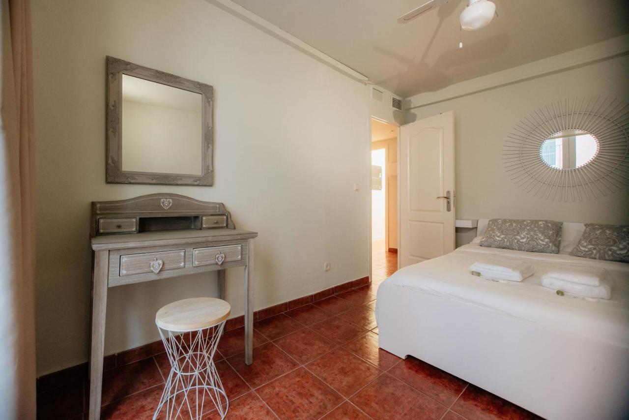 Valeria-dreams Loscos Apartment Zaragoza